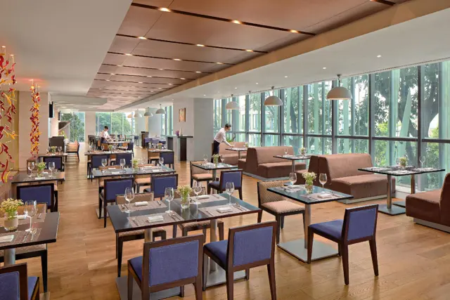 노보텔 사이공 센터 호텔
